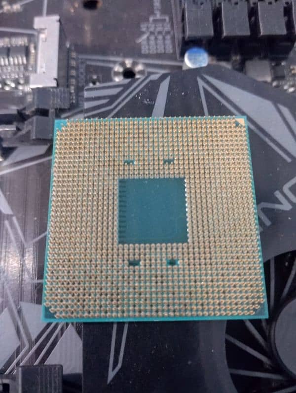 Ryzen 5 2600 only chip for sell 2