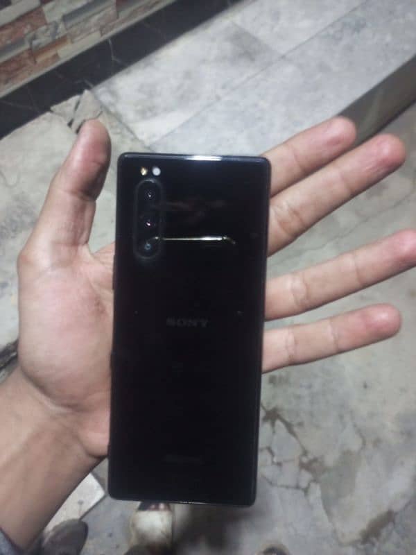 Sony xperia 5 mark 2 3