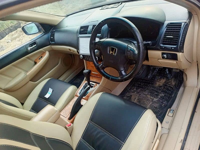 Honda Accord 2005 3