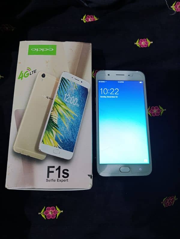 oppo F1S 4/64 0