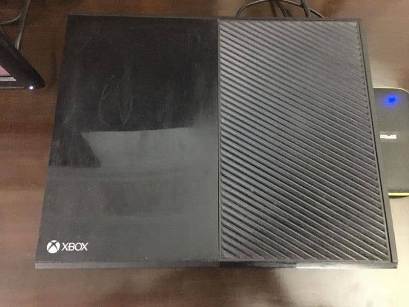 Xbox One 500gb With Series X Controller For Sale 1