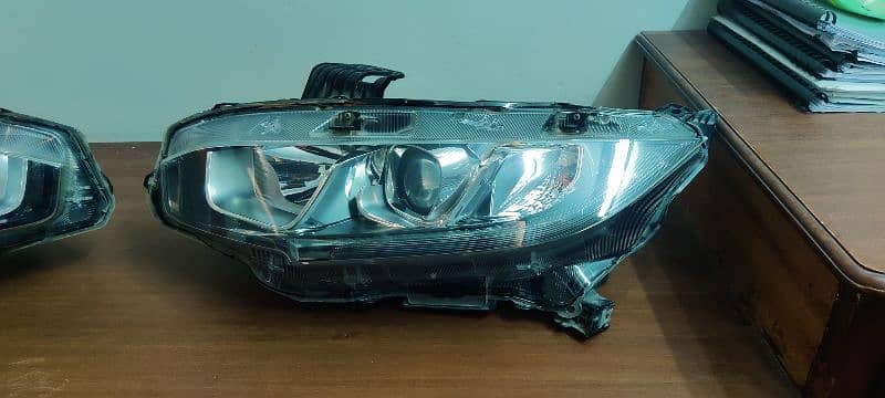 Honda Civic Headlights 1