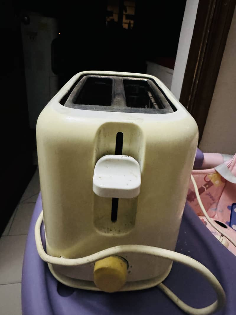 Toaster in working condition 1