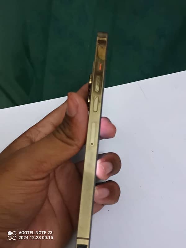 iphone 13 pro max factory(non) PTA 3