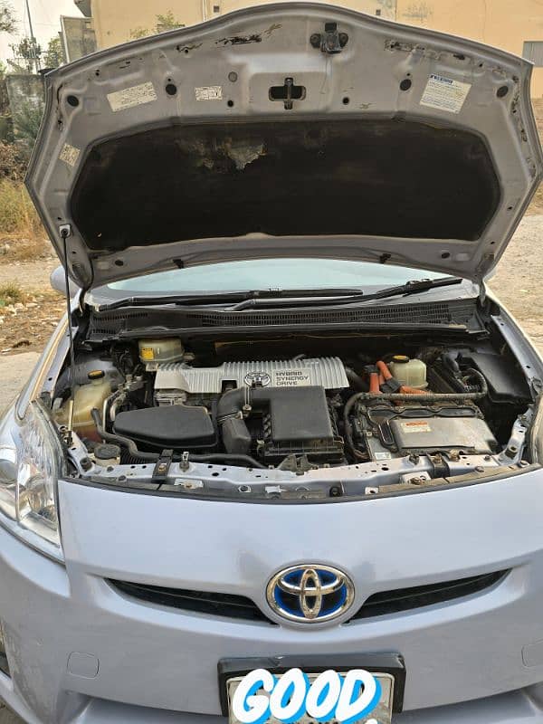 Toyota Prius 2011 14