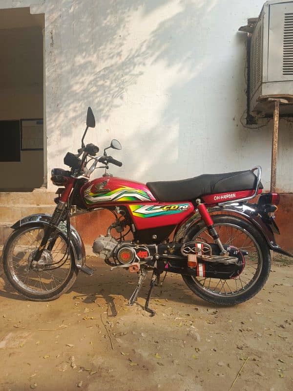 Honda CD 70 one hand use 10/09 candtion 6