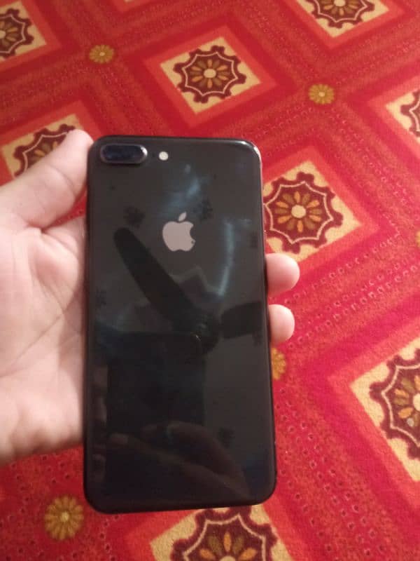 i phone 8 plus 1