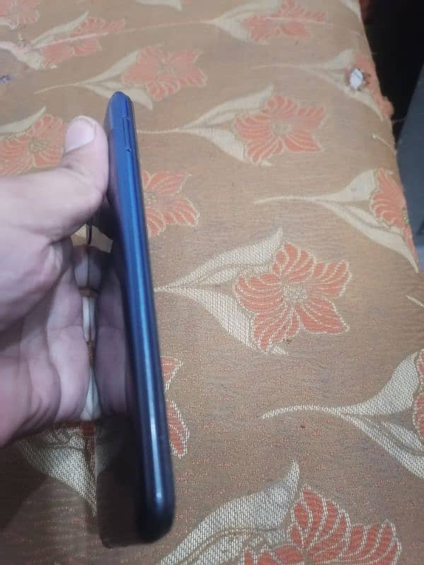 infinix hot 8 32gb 3