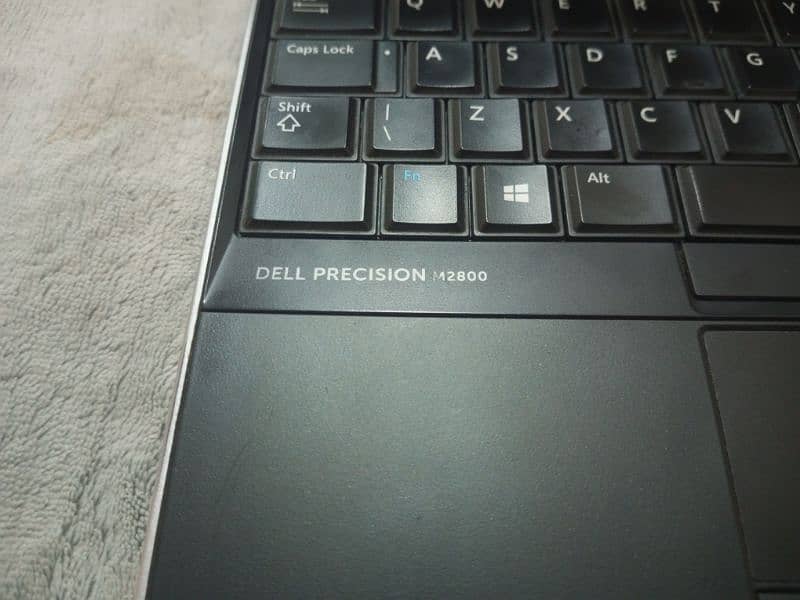 Dell Precision core i5 M2800 Laptop 7