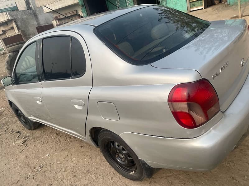 Toyota Platz 2003 9