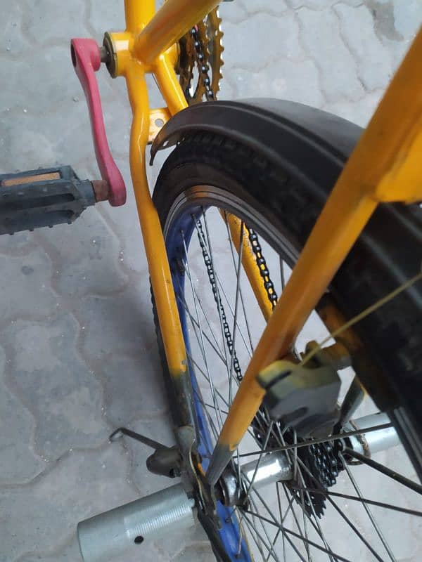 cycle second hand tayar ki hoii hai 4