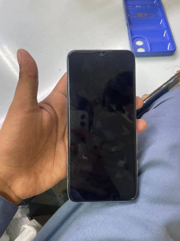 oppo a18 4/128 condition 10/10 with box charger 5