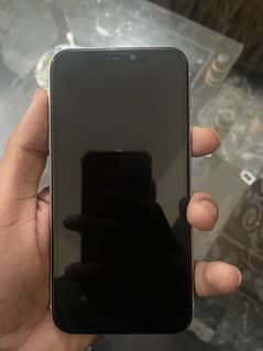 iphone11 128gb battery health93% panel change 2 month working