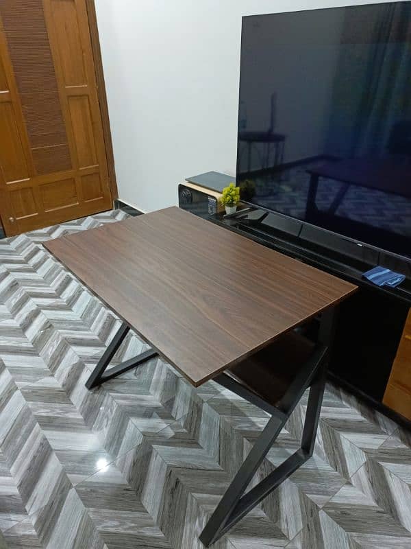 DIY Computer Table 4