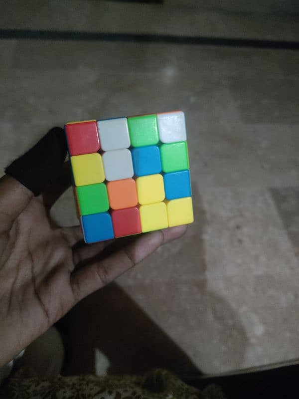 rubix cube 4x4 0