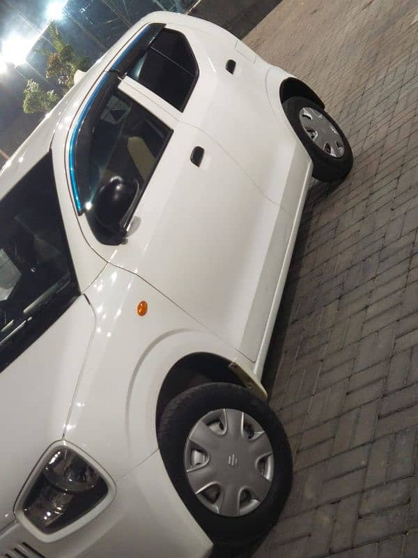 Suzuki Alto 2022 4