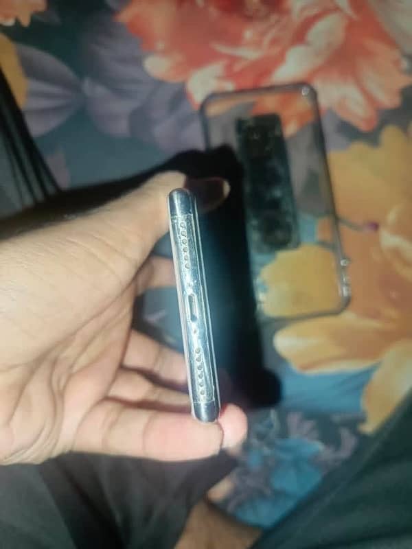 iPhone X non PTA 2