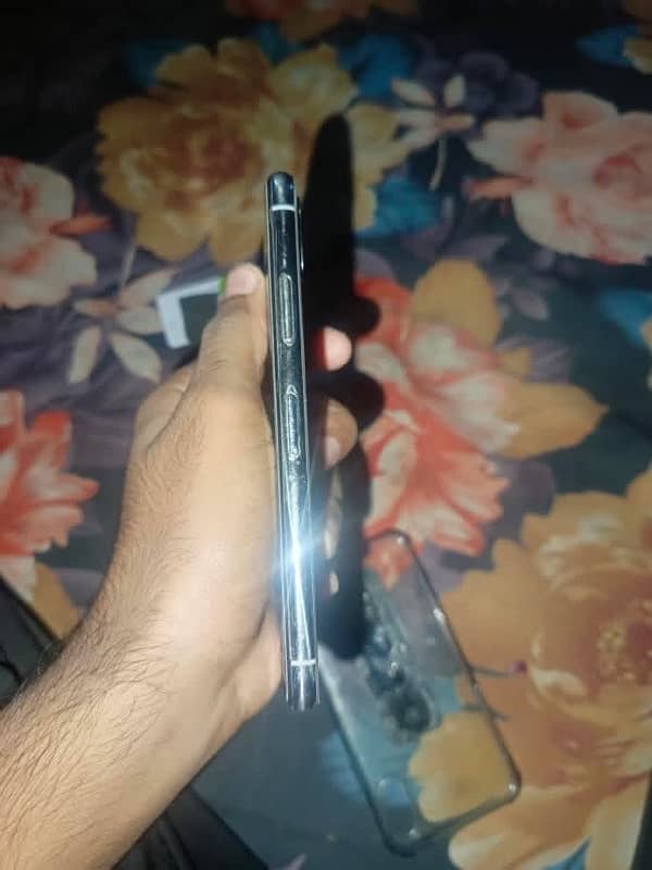 iPhone X non PTA 5