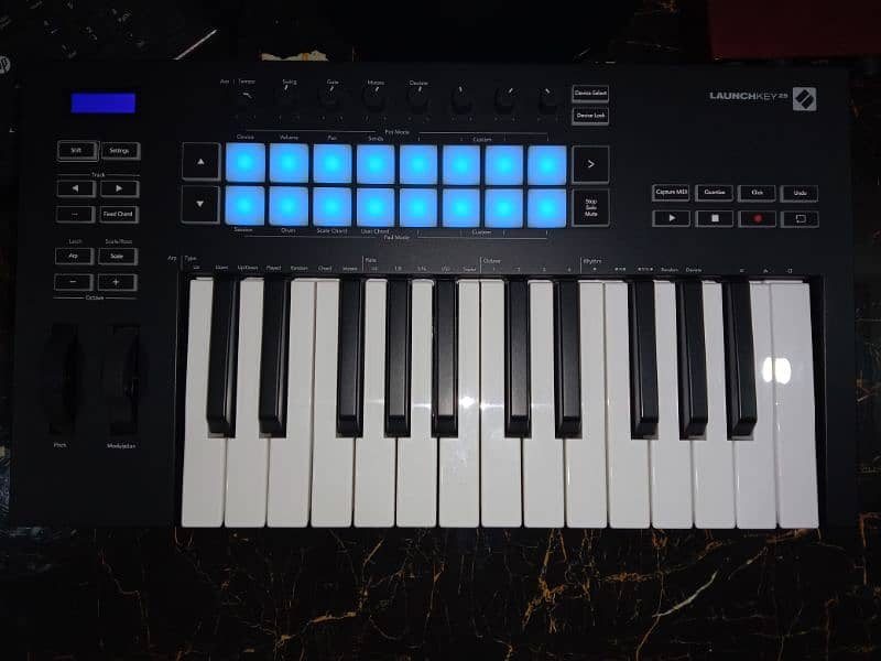 Novation launchkey 25 0