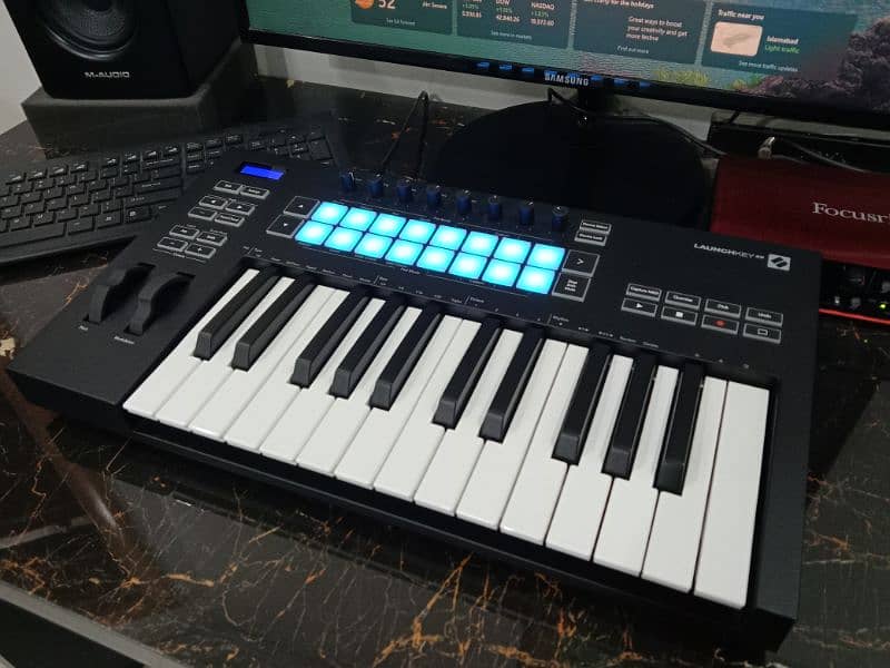 Novation launchkey 25 2