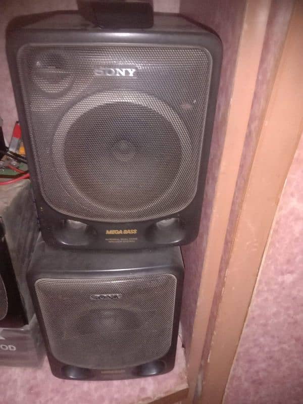 Sony speaker 2