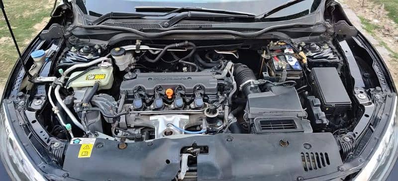 Honda Civic Oriel CVT 1.8L UG 4