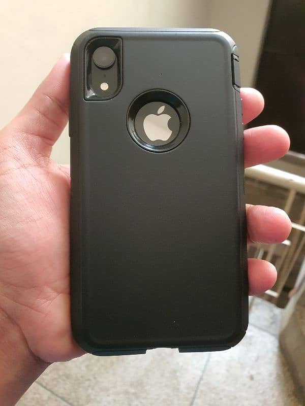 iphone XR 0