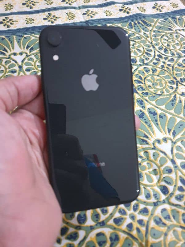 iphone XR 2