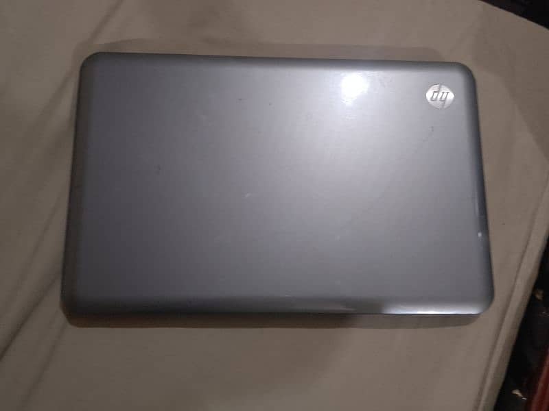 hp elitebook dilverey awailable free read the description 3