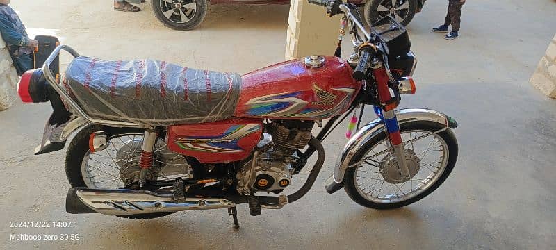 Honda cg 125cc Letter me hai 22 model hai sab apne alat me hai 2