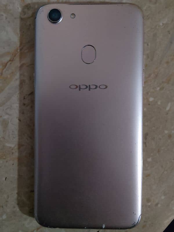 Oppo F5 0