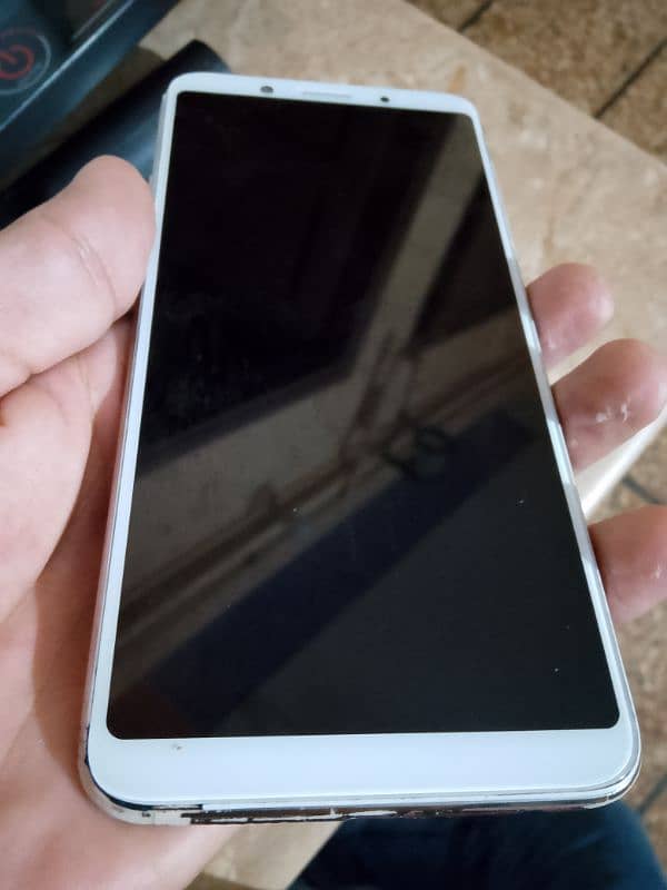 Oppo F5 1