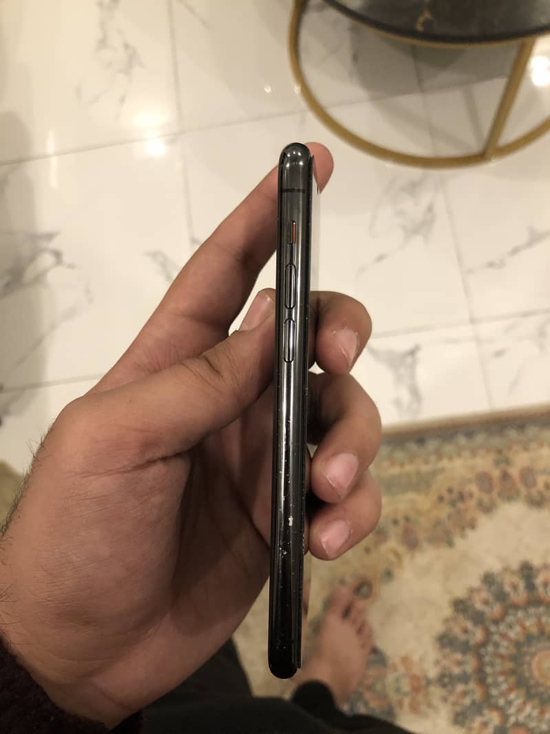 Apple iPhone 11 Pro PTA approved 5