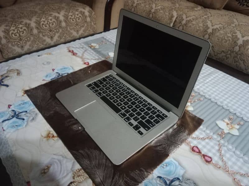 Macbook air mid 2017 5