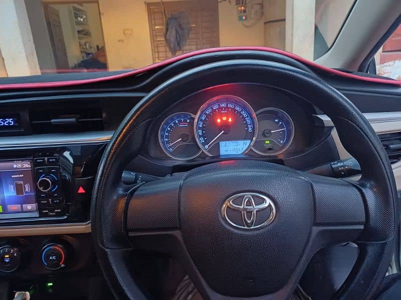 Toyota Corolla Altis 2016 8