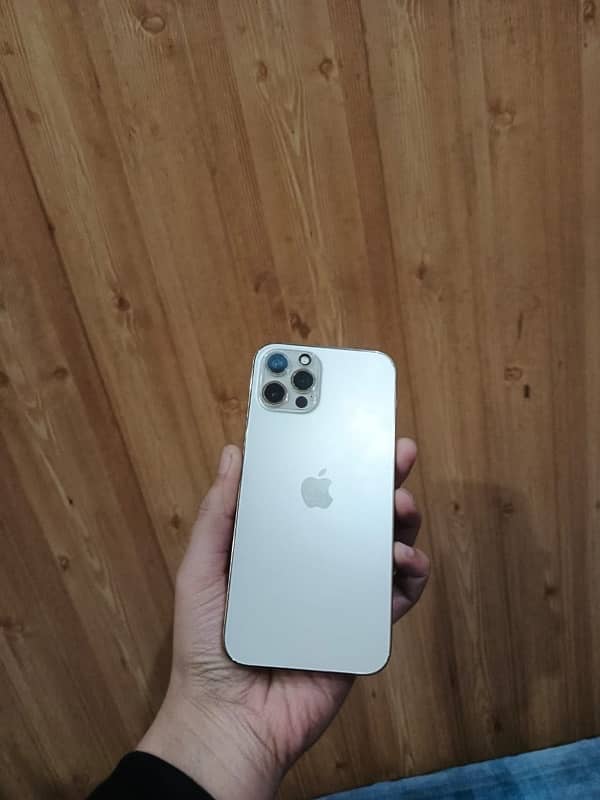 iPhone 12 pro urgent sale 0