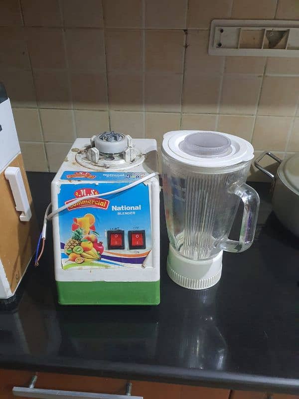 commercial juicer/blender 6