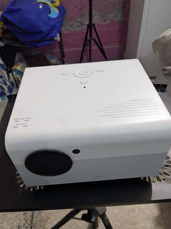 Android Projector HD 1080p for Sale 2