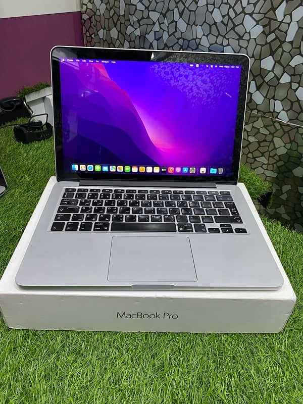 MACBOOK PRO 2015 13’ With Box MACBOOK AIR|2017 13’ with box 10/10 Us 0