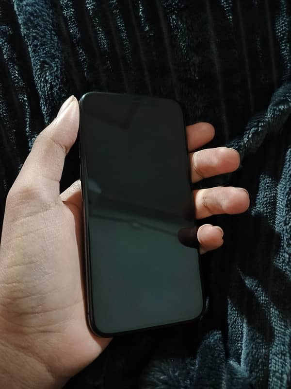 Iphone 11 pro 64gb Factory unlock 4