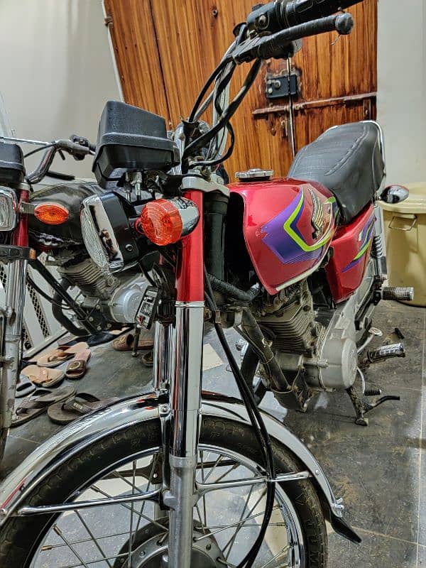 Honda cg 125 Karachi number 1