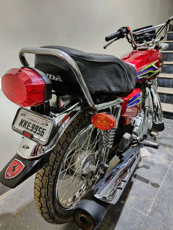 Honda cg 125 Karachi number 7