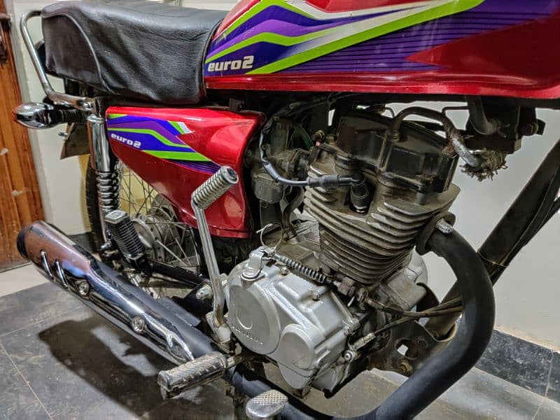 Honda cg 125 Karachi number 10