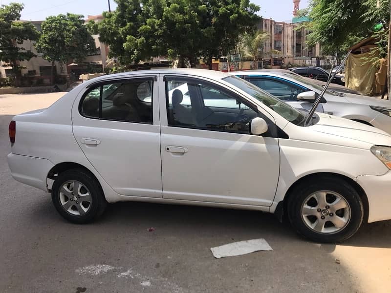 Toyota Platz 2003 model/2006 registration 2