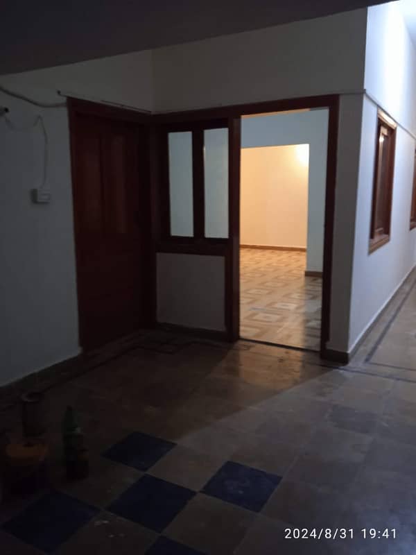 gulshan e iqbal block 1 lower portion 2 bed dd well maintained reday to move 7