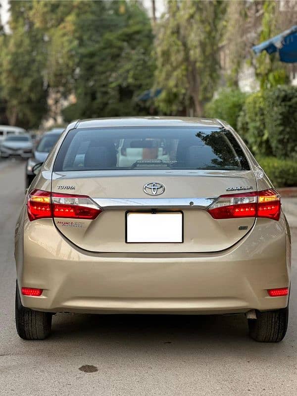 Toyota Corolla GLI 2016 automatic 5