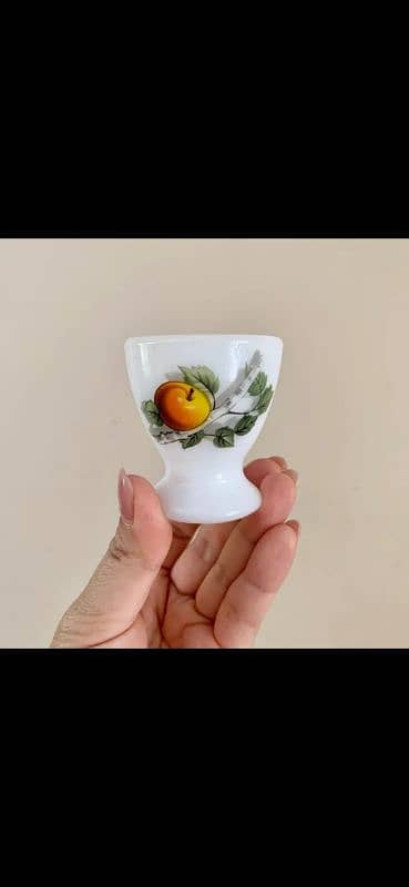 (ARCOPAL france ) egg holder cup 1