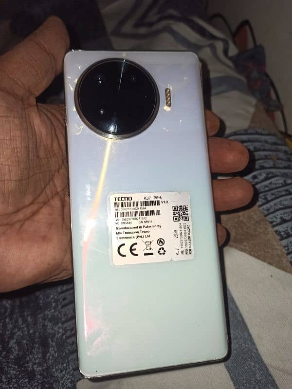 tecno spark 20 pro+ 3