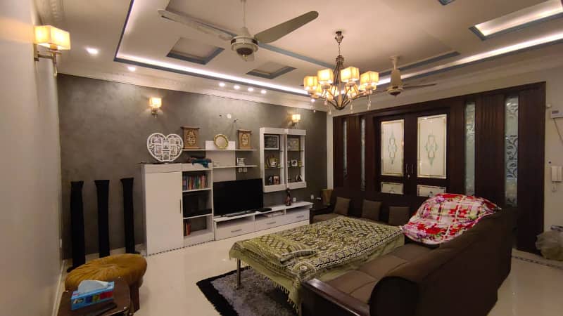 8 Marla House For Rent In Umar Block Bahria Town Lahore 10