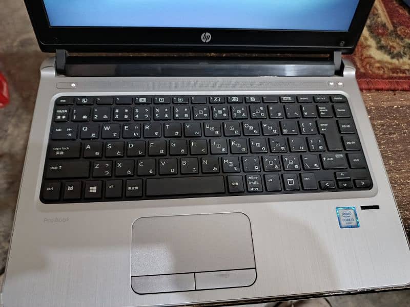 HP ProBook 430 G3 core i3 2.30 ghz in excellent condition 2